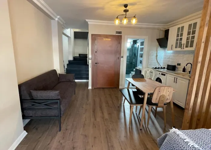 Golden Arrow Deluex Dublex Apartment