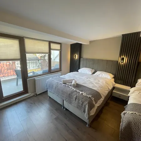 Golden Arrow Deluex Dublex * איסטמבול